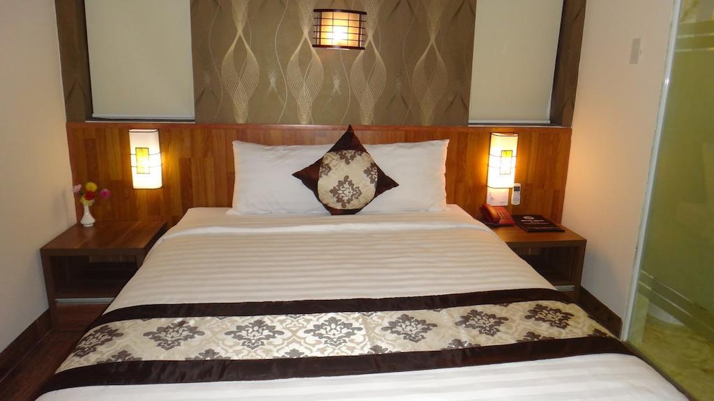 Minh Nhat Hotel Nha Trang Room photo