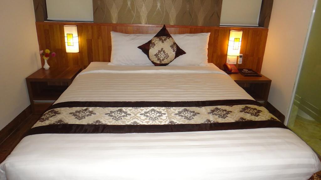 Minh Nhat Hotel Nha Trang Room photo